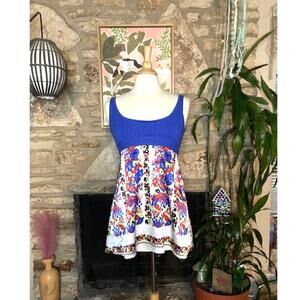 💙🌸 Say What? Flower Flowy Tank Top - Size L